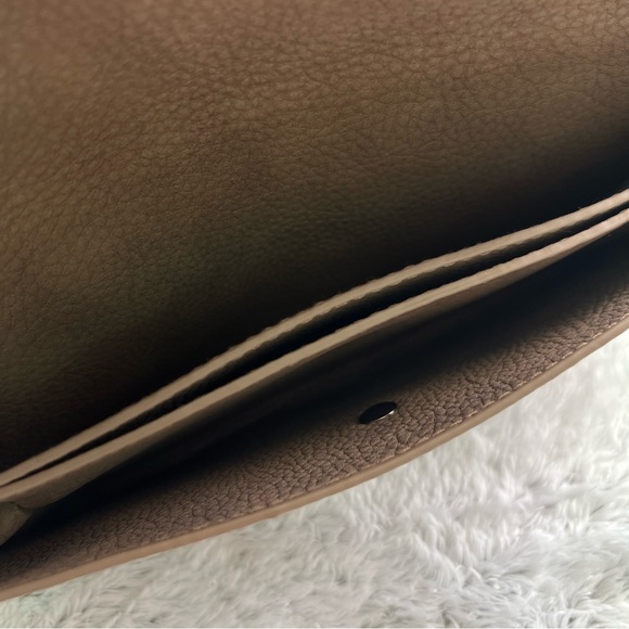 Wristlet - Picture 3 of 10